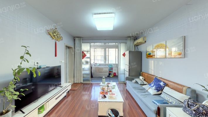 水华家园二手房实景图