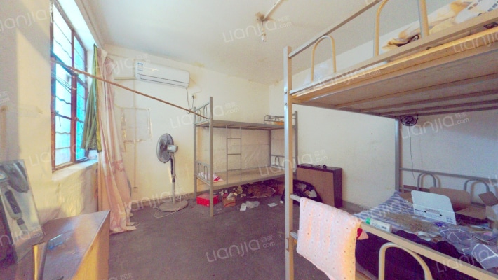 新中小区西院二手房实景图