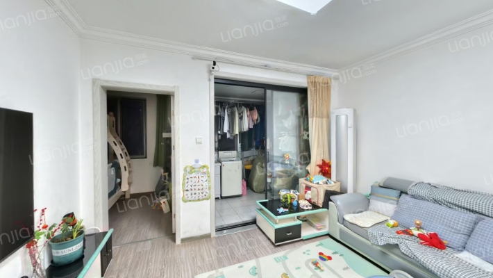 新光小区二手房实景图