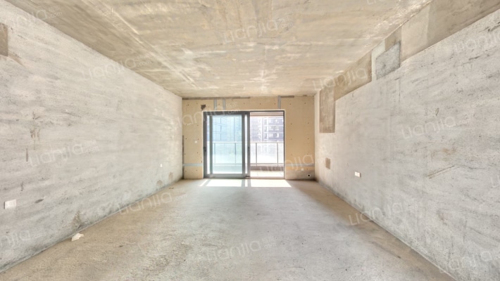 招商雍山湖二手房实景图