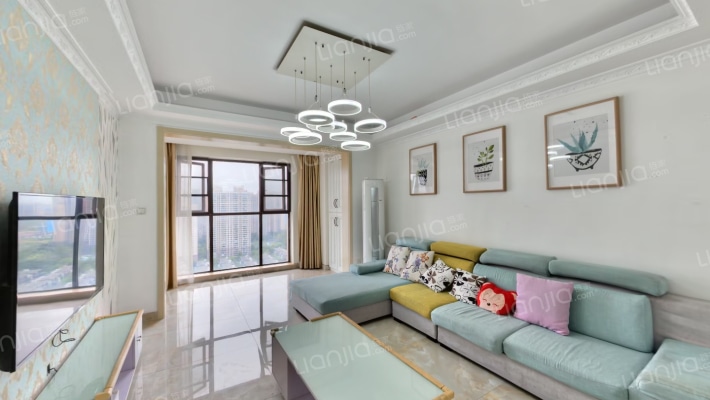 美城悦荣府二手房实景图