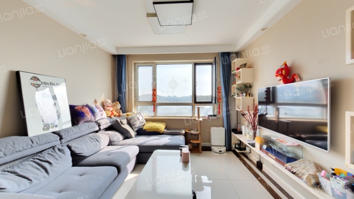 翡翠春城二手房实景图