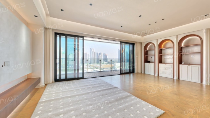 麓湖生态城玥港二手房实景图