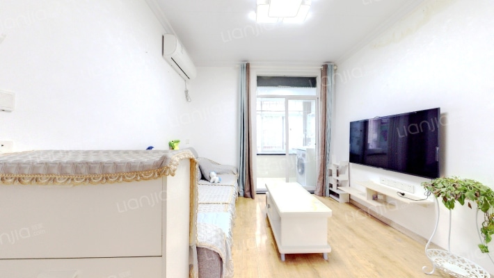 宝丰街站邻园社区二手房实景图