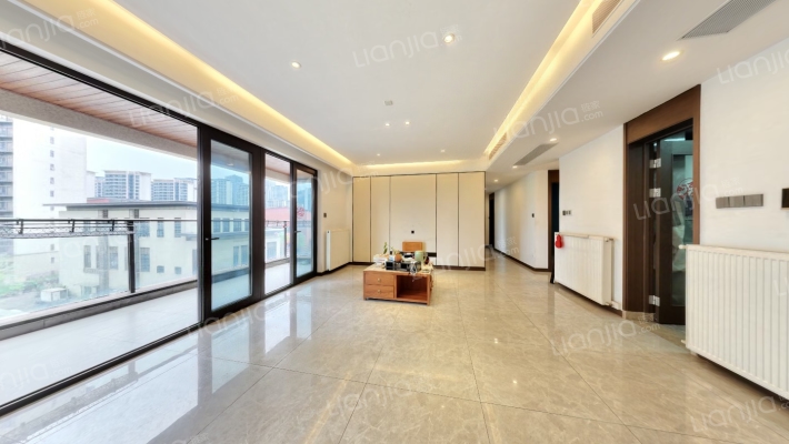 万科保利翡翠和悦二手房实景图