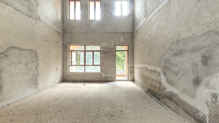 皇庭波西塔诺二手房实景图