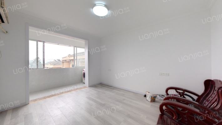 长虹路447号二手房实景图