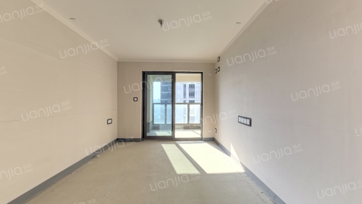 保利天珺二手房实景图