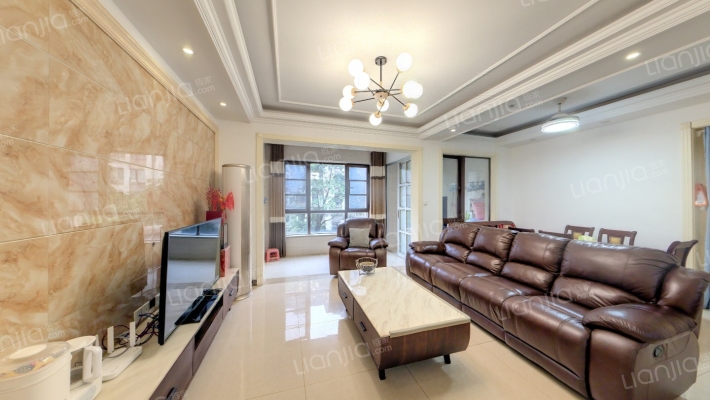 橡树湾橡府二手房实景图