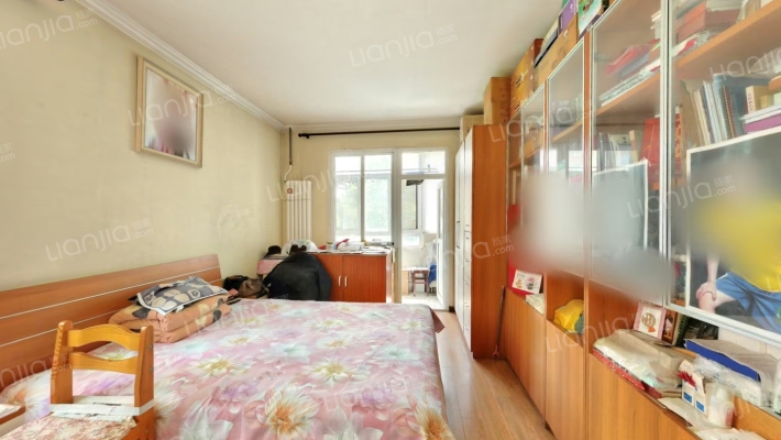 东南小区二手房实景图