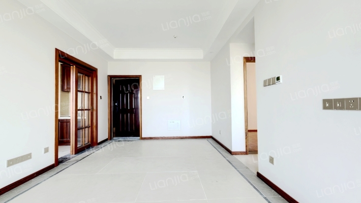 置信逸都城二手房实景图