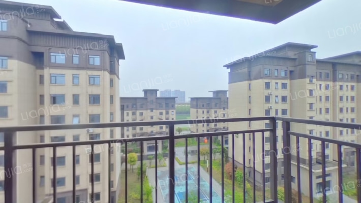 国控阳光水岸一号院二手房实景图