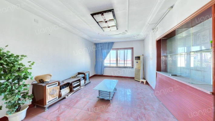 交通局宿舍二手房实景图