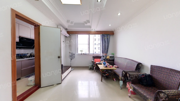 中铁大厦二手房实景图