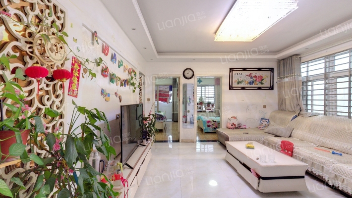 金盾花园二手房实景图