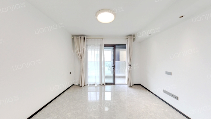 万科城市之光A区二手房实景图