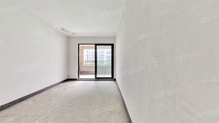 建发央著二手房实景图
