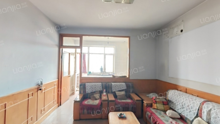 马车社住宅楼二手房实景图