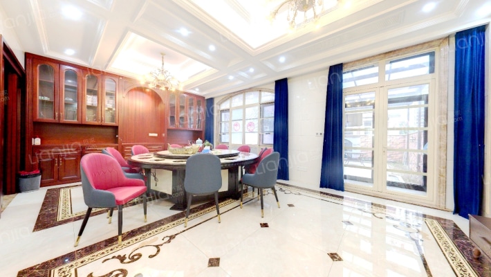 九龙仓碧堤半岛二手房实景图