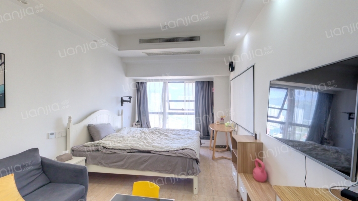 泰悦府二手房实景图