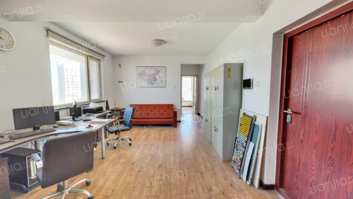 格调艺术领地二手房实景图