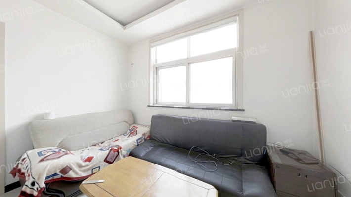 英才家园二手房实景图