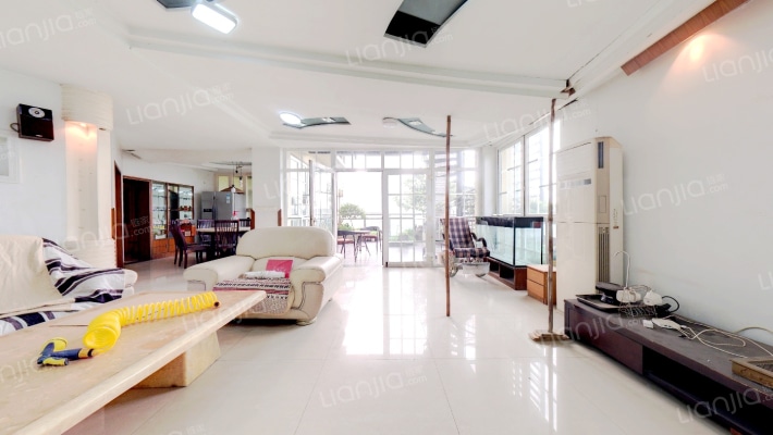 帝景名苑D区二手房实景图