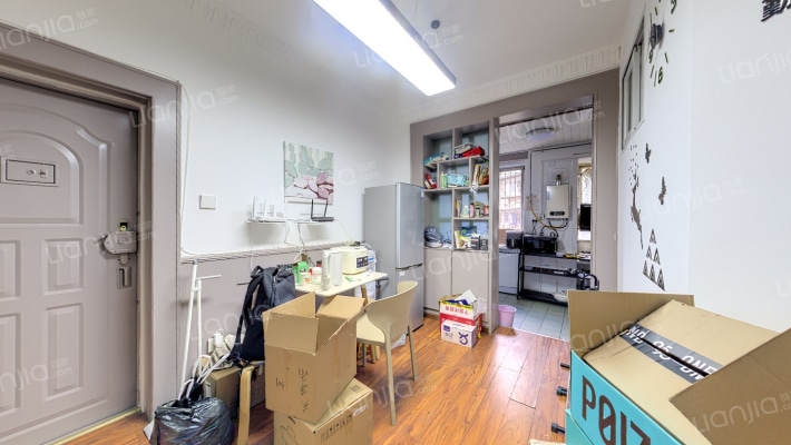 川大新南村二手房实景图