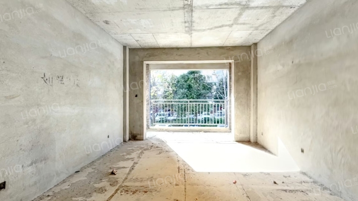 教育社区二手房实景图