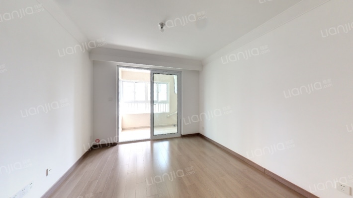 万科公园大道二手房实景图