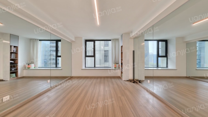 时光里二手房实景图