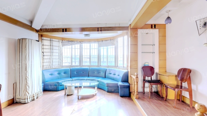 怡景公寓二手房实景图