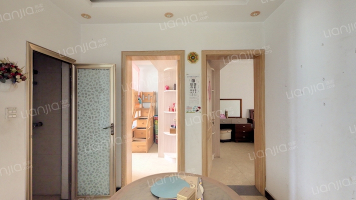 无线电十六厂宿舍二手房实景图