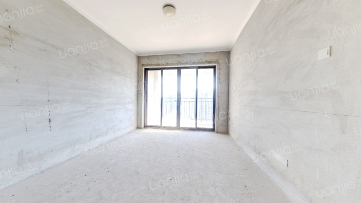 广源纳帕溪谷二期二手房实景图