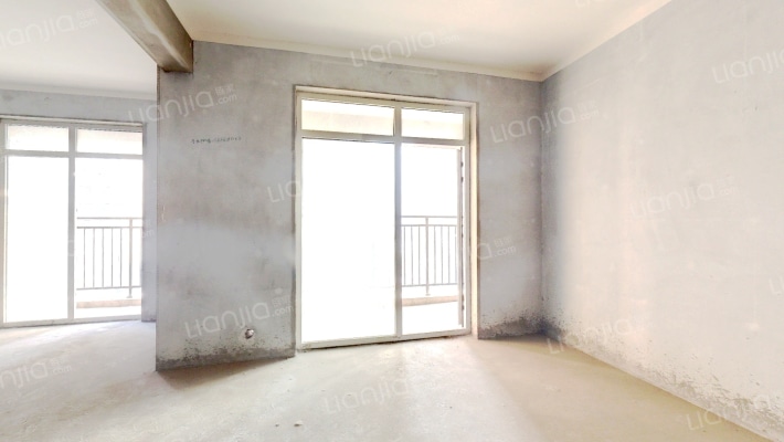 彩云理想城二手房实景图