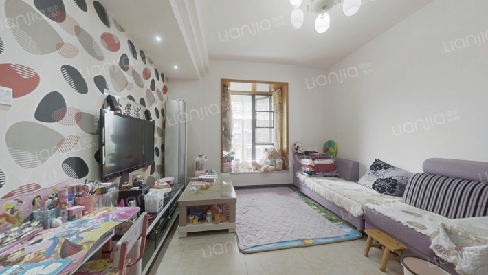 艺墅南岸二手房实景图