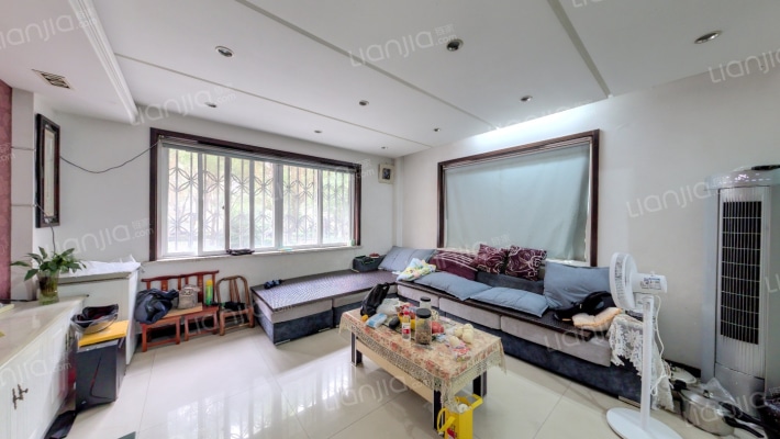 荣西花园二手房实景图