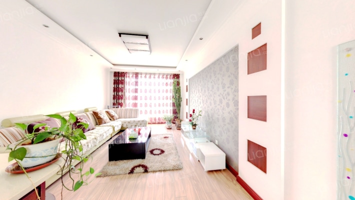 鼎盛佳苑二手房实景图