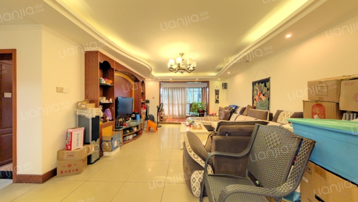 中鹏花园C区二手房实景图