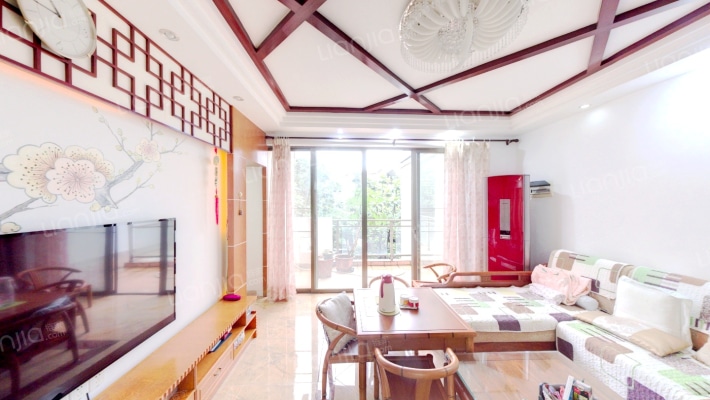 柏斯观海台1号二手房实景图