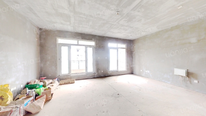 绿地城DK3二手房实景图