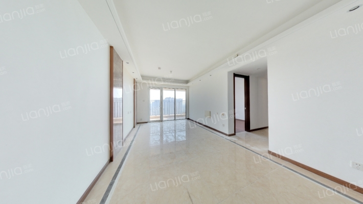 世茂璀璨天樾二手房实景图