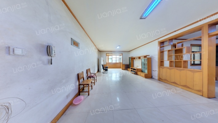 人和路5号院二手房实景图