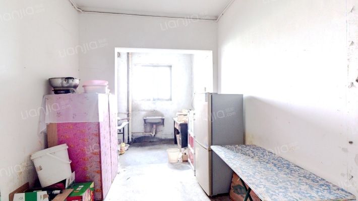 华盛六园二手房实景图