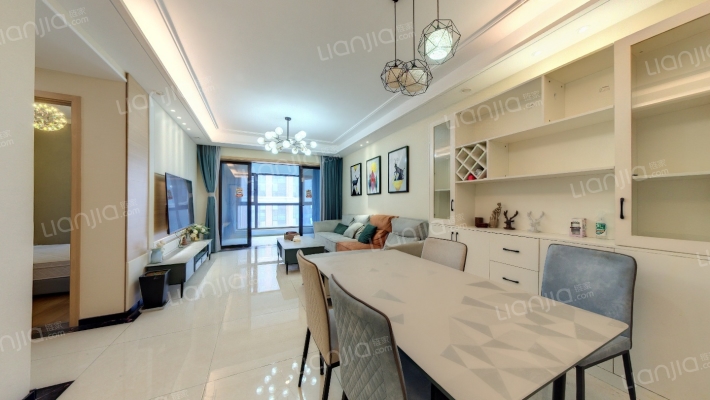 中德英伦联邦D区二手房实景图