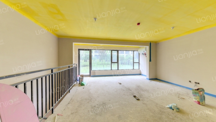 万科翡翠长安二手房实景图