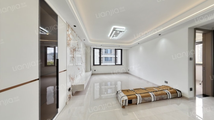 湘水名庭二手房实景图