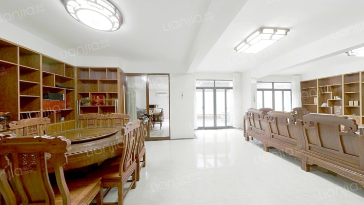 汉港凯旋城二手房实景图