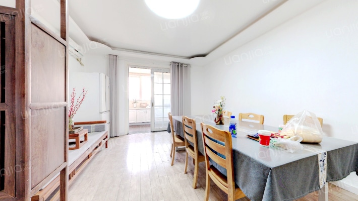 金裕云顶二手房实景图