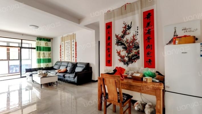 水韵华庭一期二手房实景图